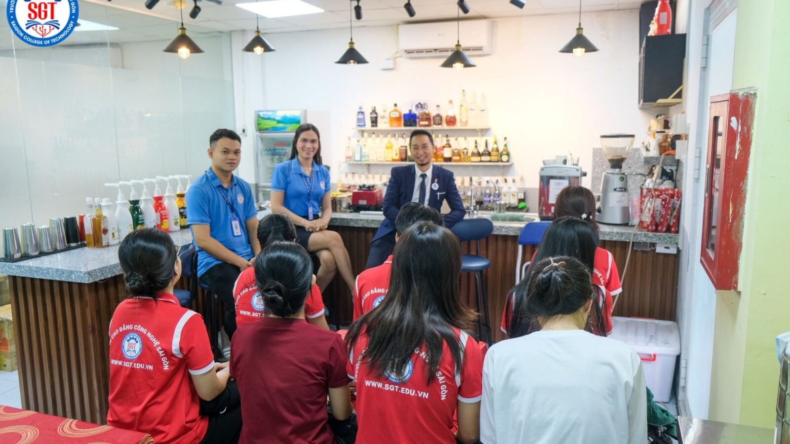 Nghiệp vụ Bartender
